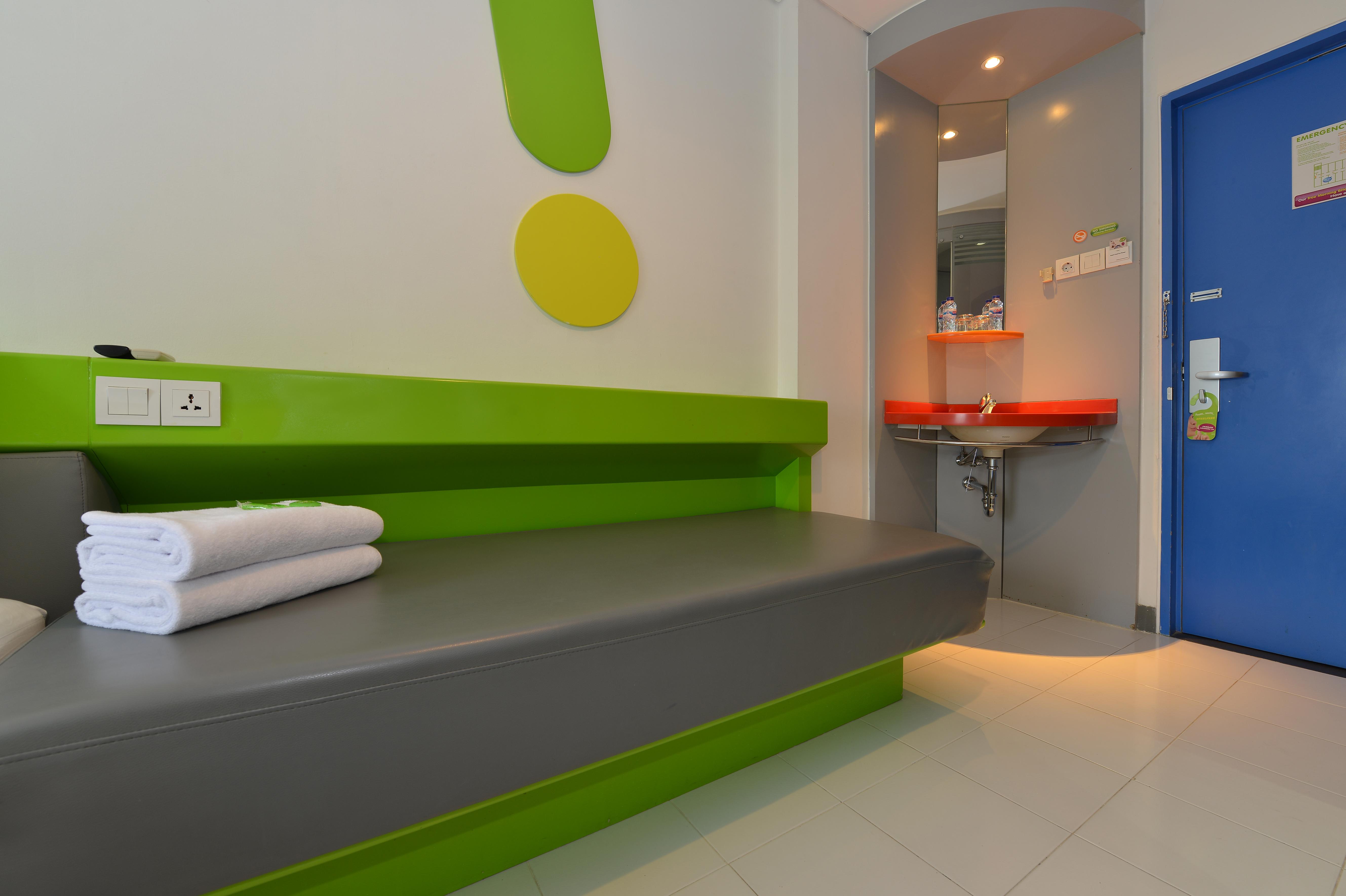Pop! Hotel Kemang Jakarta Exteriér fotografie