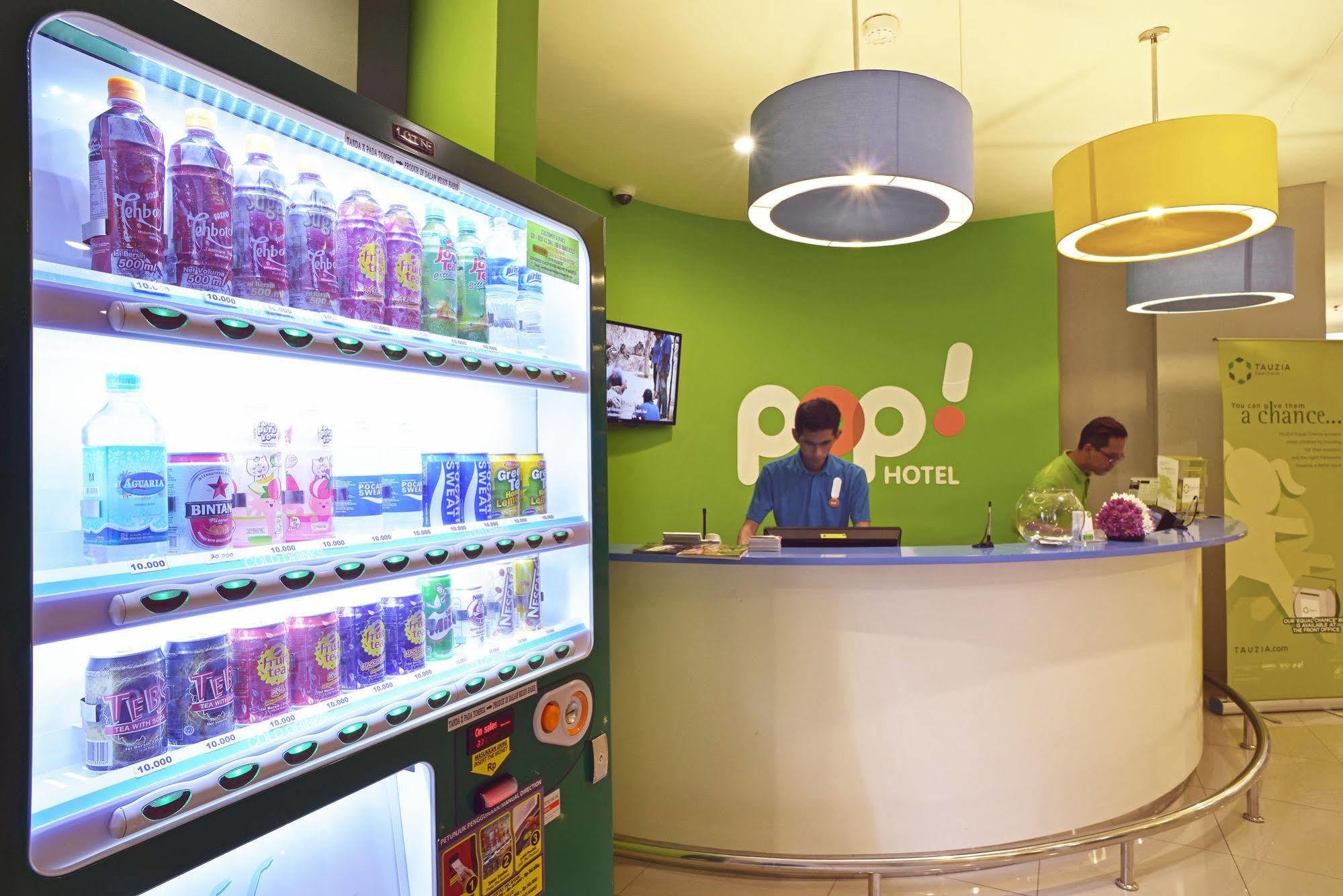 Pop! Hotel Kemang Jakarta Exteriér fotografie